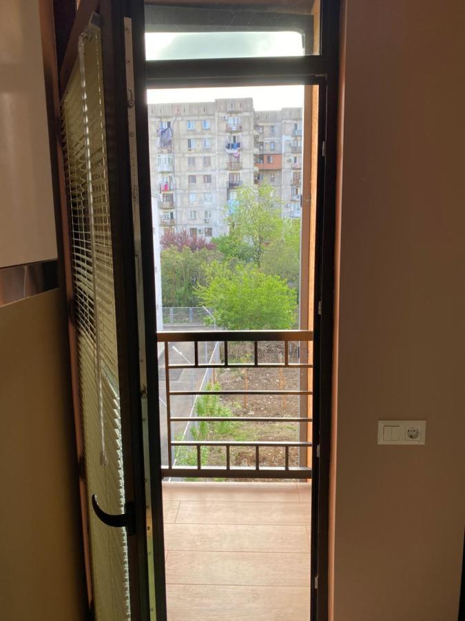 Lovely And Cozy Apartment! Kutaisi Exterior photo